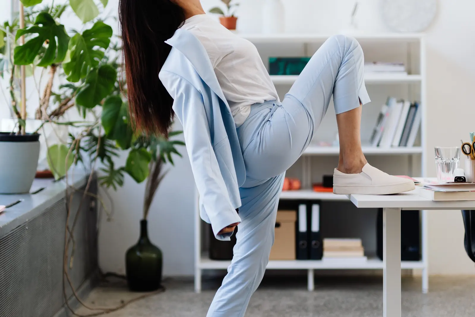 Desk Worker Recovery: A Realistic Routine for Undoing 8 Hours of Sitting